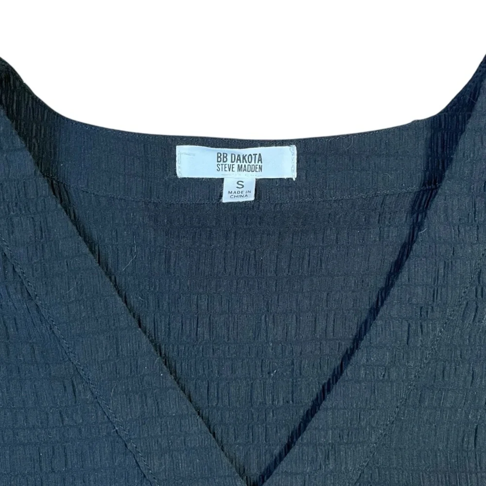 BB‎ Dakota Steve Madden Black Crinkle Crepe Puff Sleeve Mini Dress Smocked Cuffs